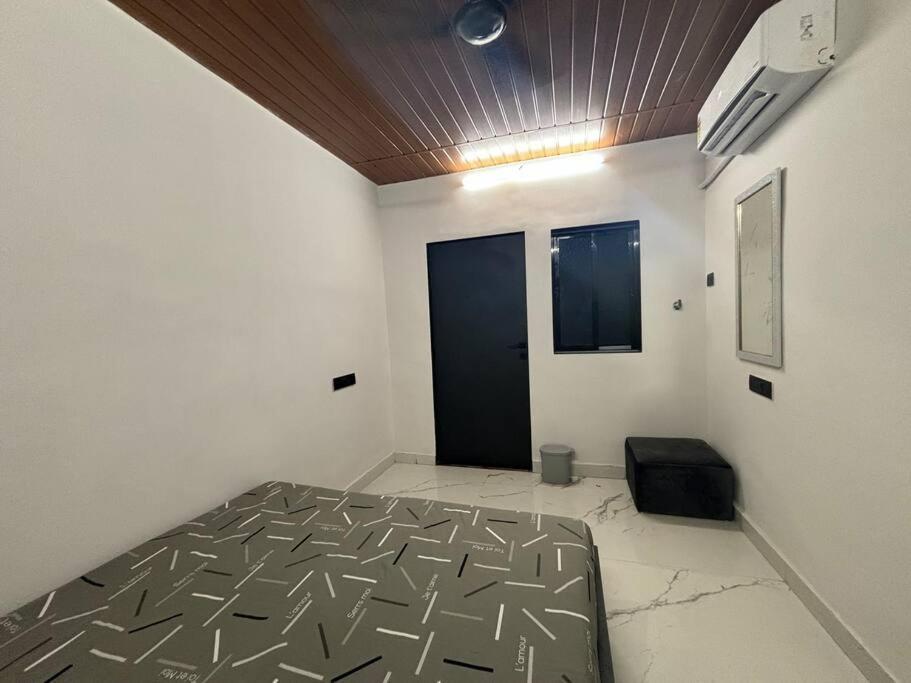 Apartament #4 Ensuite Cozy Place - Hub Of